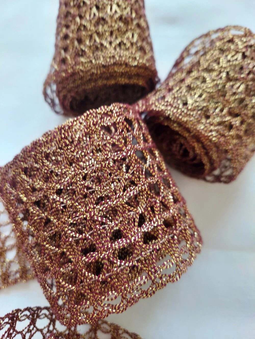 Decorative Metallic Bronze Gold Wired Ribbon, Over 15 Yds, 1yd To 3 1/2 Yd Pcs